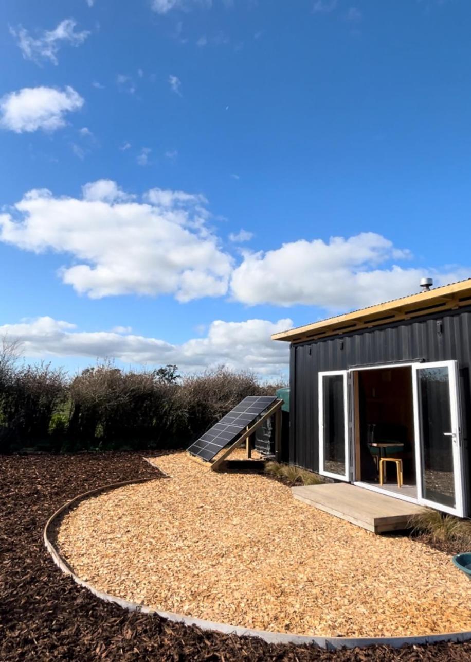 Cosy Tiny Container Cabin Carterton Exteriör bild
